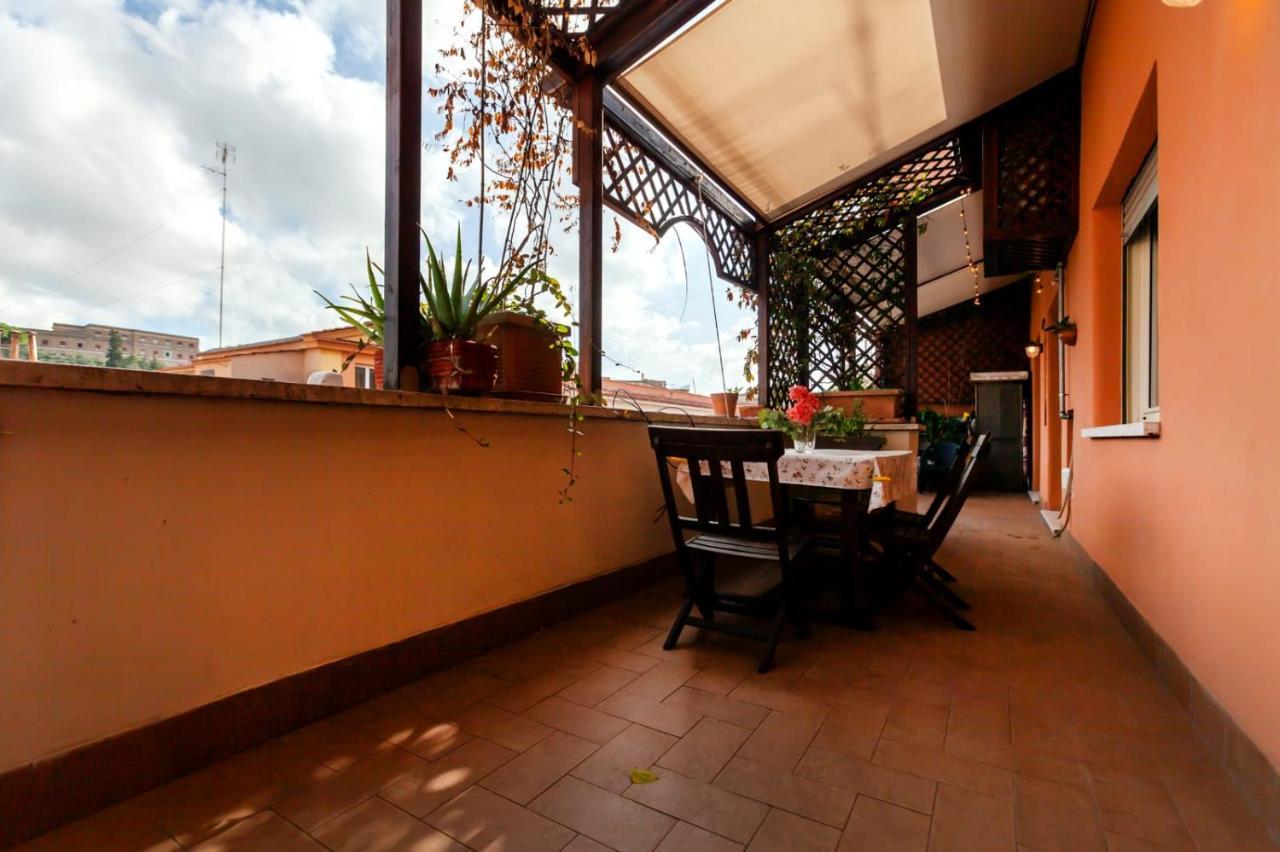 Cavalleggeri House, Rome